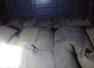 ବିପୁଳ ପରିମାଣର ବିସ୍ଫୋରକ ଜବତ