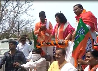 ଅପରାଜିତାଙ୍କ ସମେତ ବିଭିନ୍ନ ପ୍ରାର୍ଥୀଙ୍କ ନାମାଙ୍କନ ଦାଖଲ