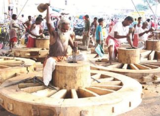 ରଥ ପାଇଁ ଦ୍ବନ୍ଦ୍ବରେ ସରକାର