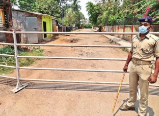 ଭୁବନେଶ୍ୱର ଡୁମଡୁମା ସୁବାସ ନଗର ବସ୍ତି କଣ୍ଟେନମେଣ୍ଟ
