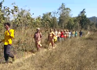ଭୟରେ ଗାଁ ଛାଡିଲେ ୮୫ ପରିବାର