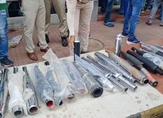 ବିକଟାଳ ଶଦ୍ଦ କରୁଥିବା ବୁଲେଟ ସାଇଲେନ୍ସର ଜବତ