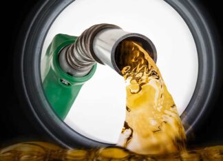 ଆଜି ବି ବଢିଛି ତେଲ ଦର , କେଉଁଠି କେତେ?