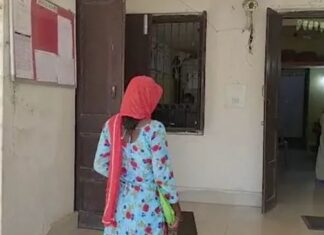 ଛାତ୍ରୀଙ୍କୁ ୩ ଲକ୍ଷ ଟଙ୍କାରେ ବିକ୍ରି