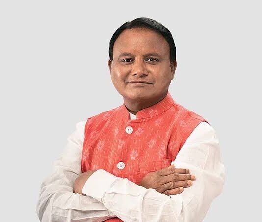 ମୋହନଙ୍କ ଦିଲ୍ଲୀ ଗସ୍ତ, ଓଡ଼ିଶା ମନ୍ତ୍ରୀମଣ୍ଡଳ ଅଦଳବଦଳ ଚର୍ଚ୍ଚା ଜୋରଦାର