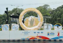 କୋଲକାତାର ରେଡ ରୋଡରେ ୩୫୦୦୦ ଲୋକଙ୍କ ସହ ଯୋଗ କଲେ ମୋଦି
