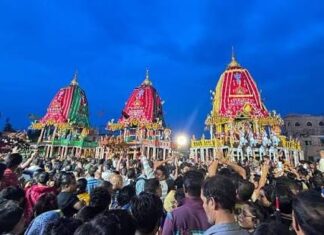 ଆଜି ପବିତ୍ର ସୁନାବେଶ:ବାହୁଡ଼ା ଯାତ୍ରା ସମୟରେ ଅଣନିଶ୍ବାସୀ ହୋଇ ଜଣଙ୍କର ମୃତ୍ୟୁ