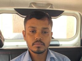 ୨୫ ହଜାର ଟଙ୍କା ଲାଞ୍ଚ ନେଉଥିବା ବେଳେ ଭିଜିଲାନ୍ସ ଜାଲରେ RI