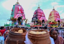 ଆଜି ମହାପ୍ରଭୁଙ୍କର ନୀଳାଦ୍ରି ବିଜେ: ମା’ ଲକ୍ଷ୍ମୀଙ୍କ ମାନଭଞ୍ଜନ ପାଇଁ ଦେବେ ରସଗୋଲା ଭେଟି