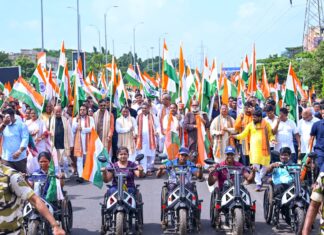 ‘ଘରେ ଘରେ ତ୍ରିରଙ୍ଗା’ ଅଭିଯାନର ଐତିହାସିକ ଶୁଭାରମ୍ଭ