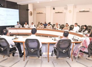 ଟ୍ୱିନ୍ ସିଟି ଟ୍ରାଫିକ୍ ସମସ୍ୟା ନେଇ ମୁଖ୍ୟମନ୍ତ୍ରୀଙ୍କ ସମୀକ୍ଷା ବୈଠକ