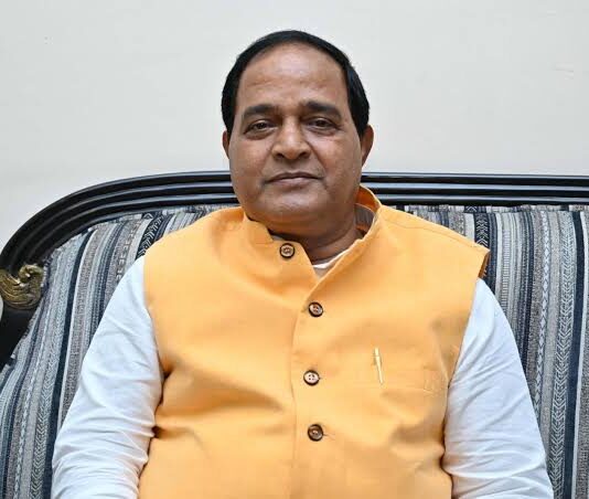 ଆବାସ ଯୋଜନାରେ ଅନିୟମିତତା ଅଭିଯୋଗ: ଯୋଗାଣ ମନ୍ତ୍ରୀଙ୍କ କ୍ଷୋଭ