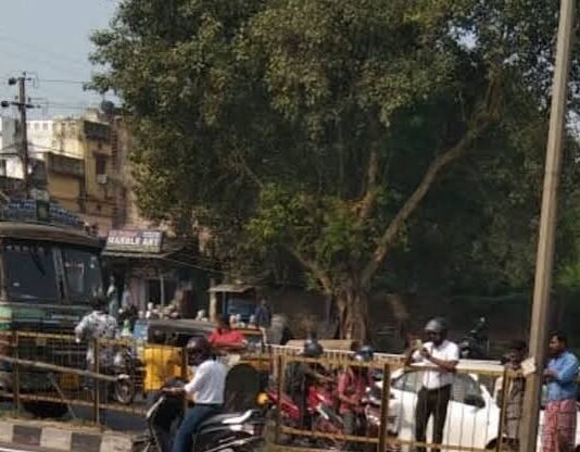 ହାଇୱା ଧକ୍କାରେ ମହିଳା ଗୁରୁତର, କ୍ୟାପିଟାଲ ହସ୍ପିଟାଲରେ ଭର୍ତ୍ତି
