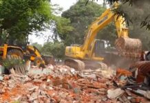 ନୀଳାଦ୍ରି ବିହାରରେ ଜବରଦଖଲ ଉଚ୍ଛେଦ, ୩୩୦ ଟ୍ରାଞ୍ଜିଟ୍ ହାଉସ୍ ଭାଙ୍ଗିଲା ବେଳେ ଉତ୍ତେଜନା