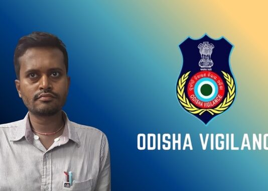 ୪୦ ହଜାର ନେଇ ଭିଜିଲାନ୍ସ ହାତରେ ଧରାପଡ଼ିଲେ ଜୁନିୟର ରେଭିନ୍ୟୁ ଆସିଷ୍ଟାଣ୍ଟ
